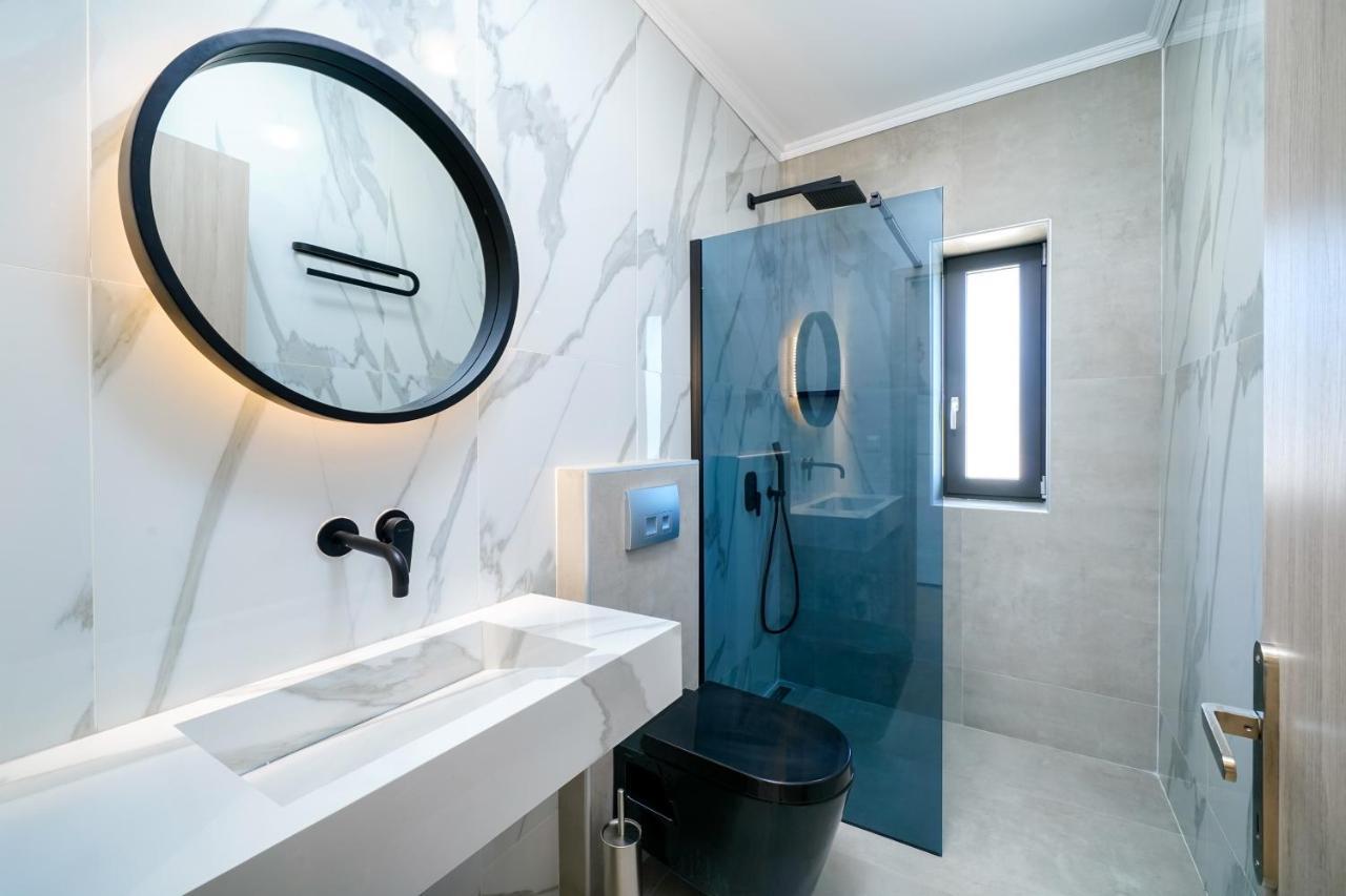 Videre Luxury Suites Ποτός Εξωτερικό φωτογραφία